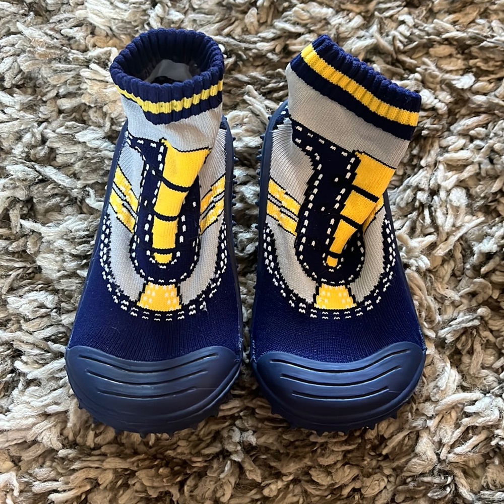 Skidders size 8/ 24 months